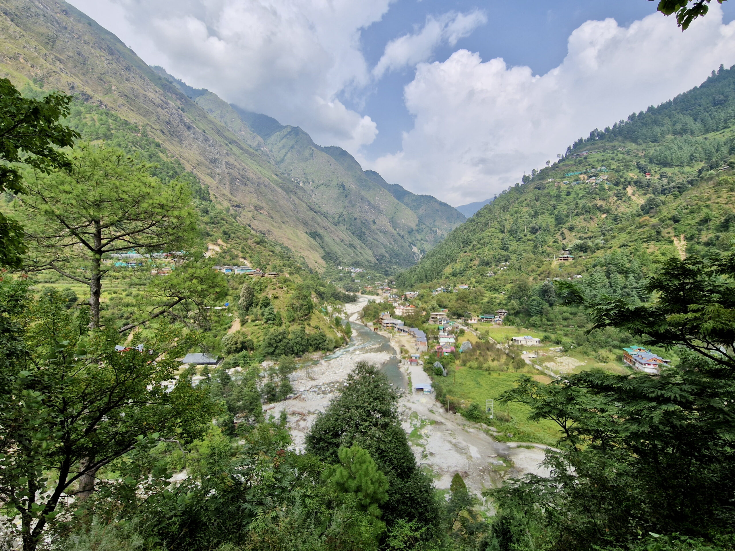 The beautiful Tirthan Valley doesn't see many visitors