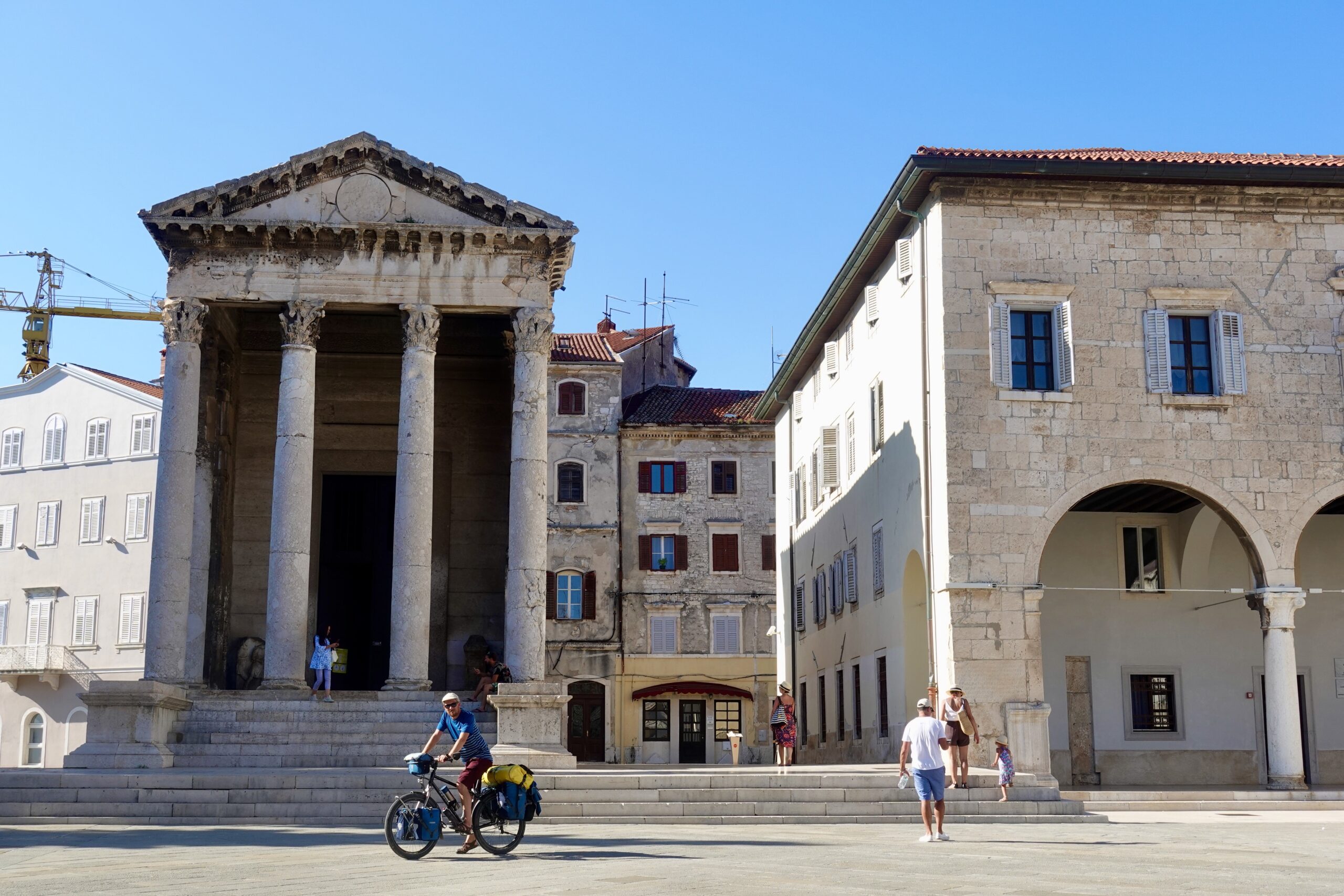 Augustus-Tempel in der Altstadt von Pula