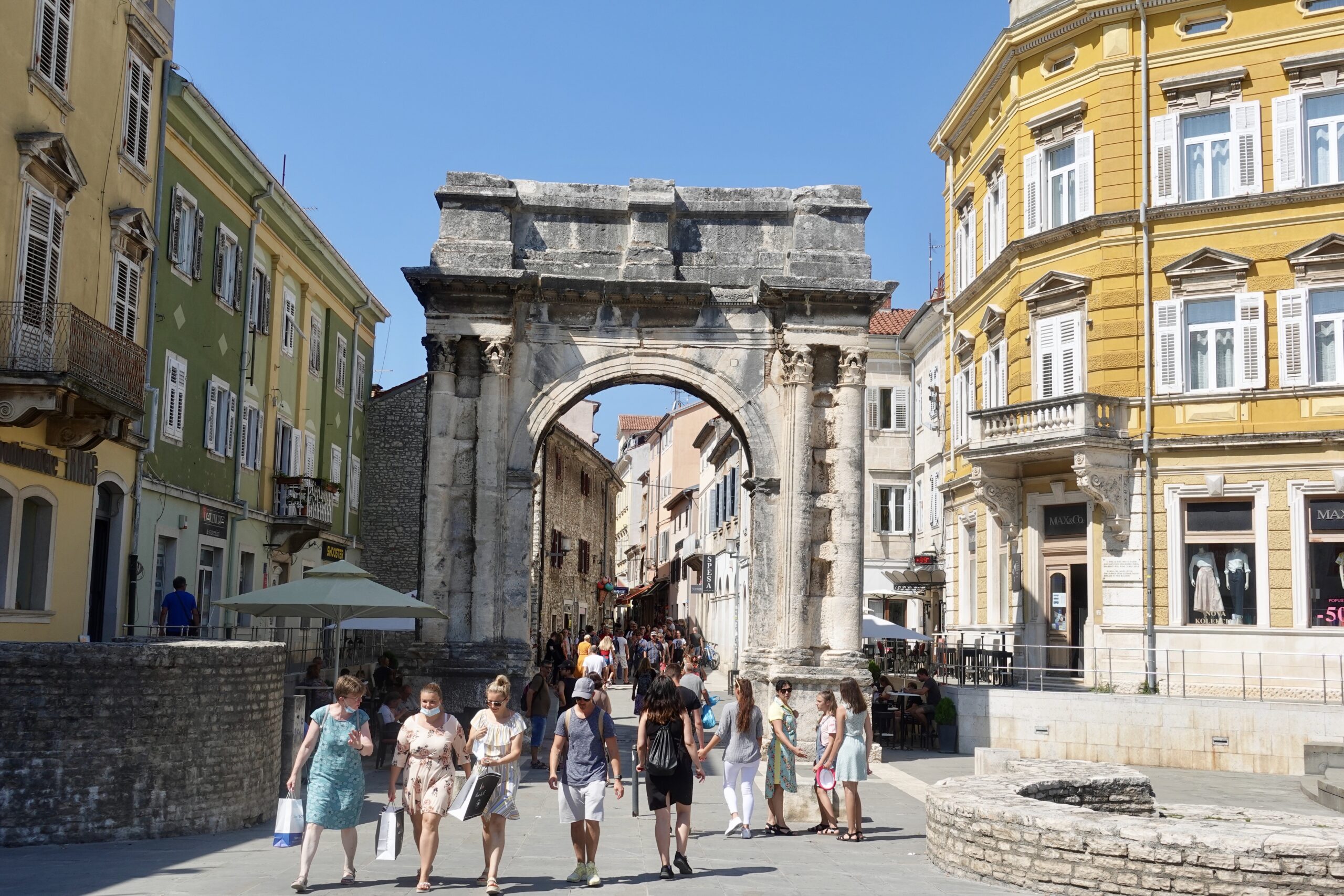 Sergian arch, remains of a Roman arch and former city gate