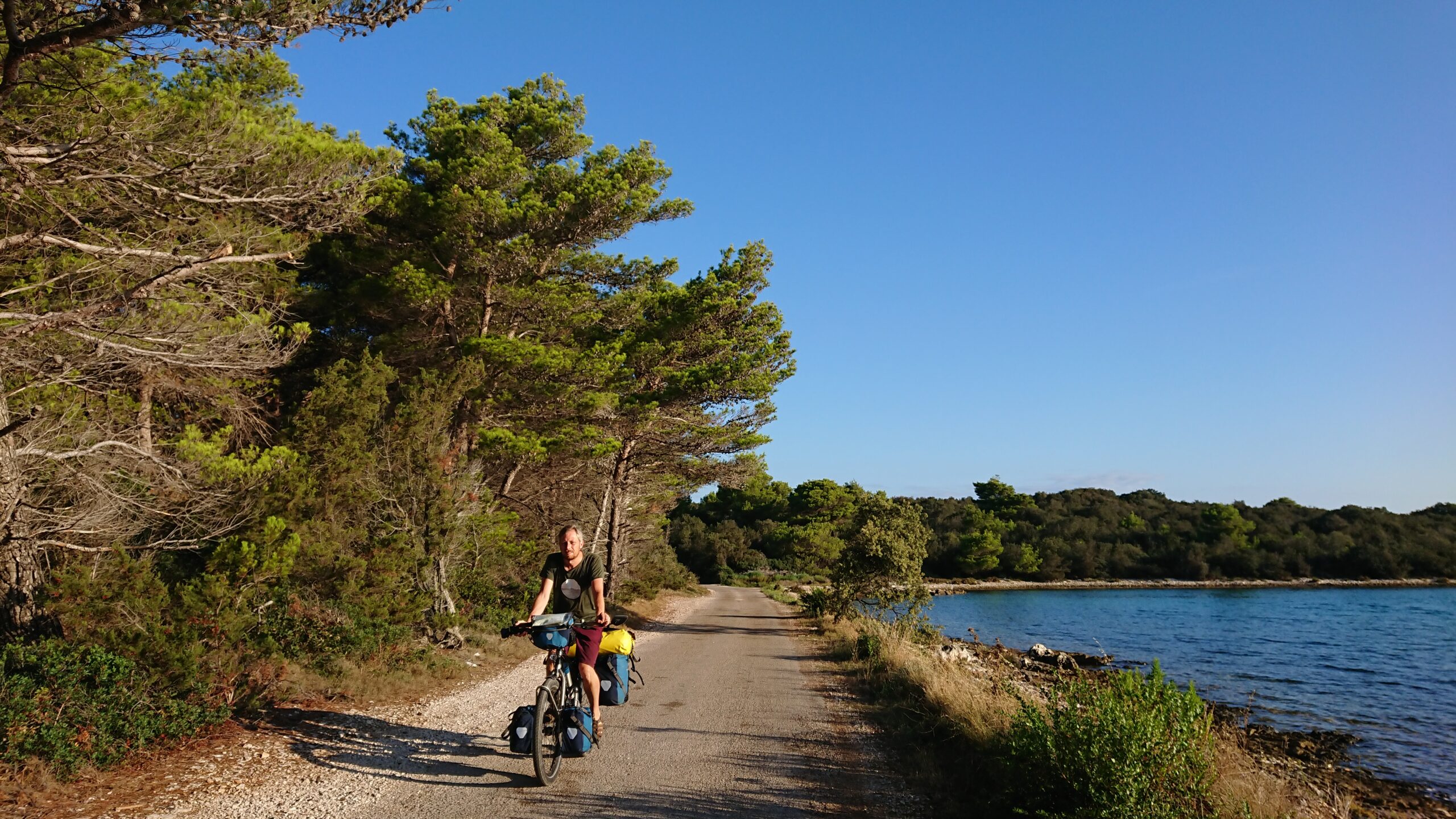 Frühmorgens auf dem Weg in den Süden der Insel