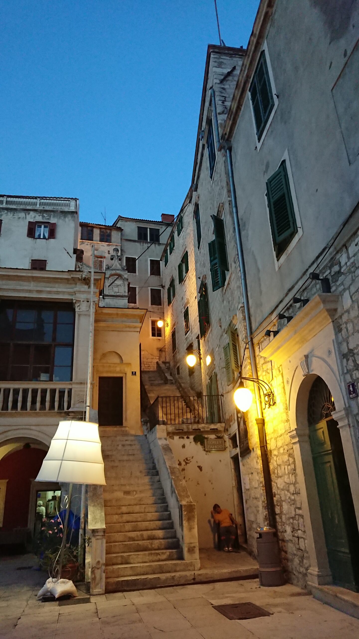 Eine von ganz vielen Treppen in der Altstadt von Šibenik