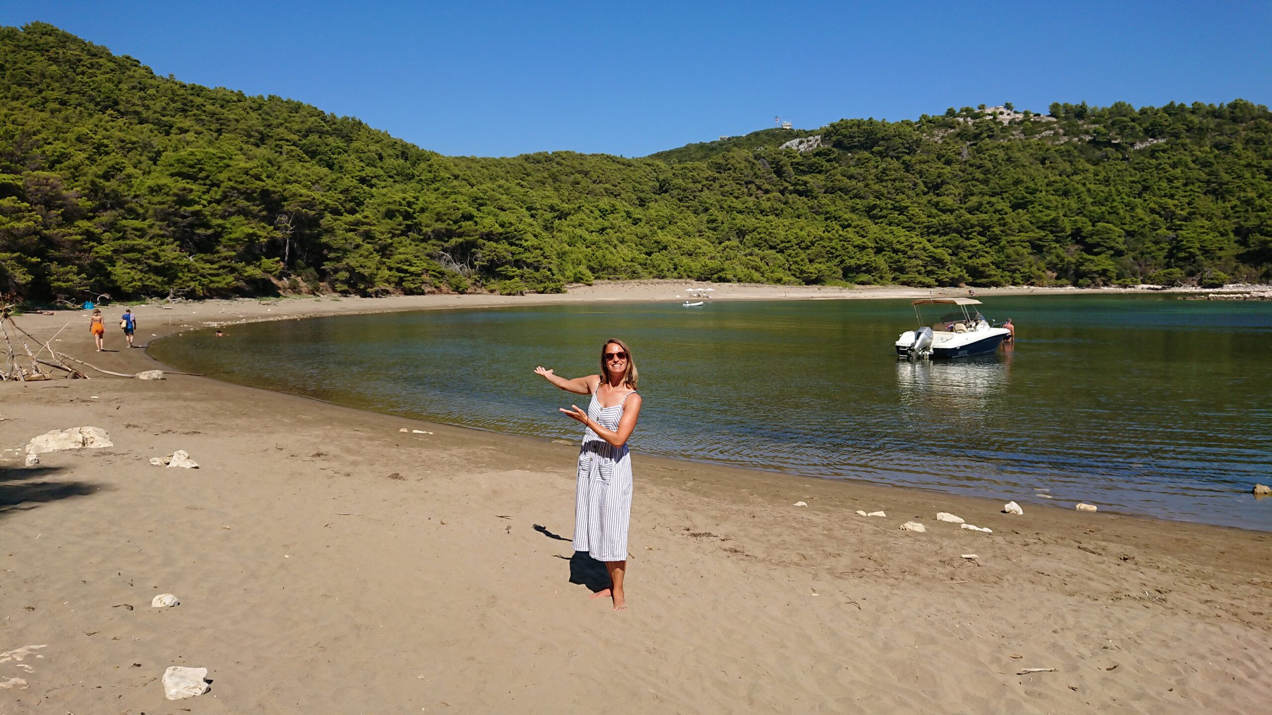 We found the perfect beach near Saplunara