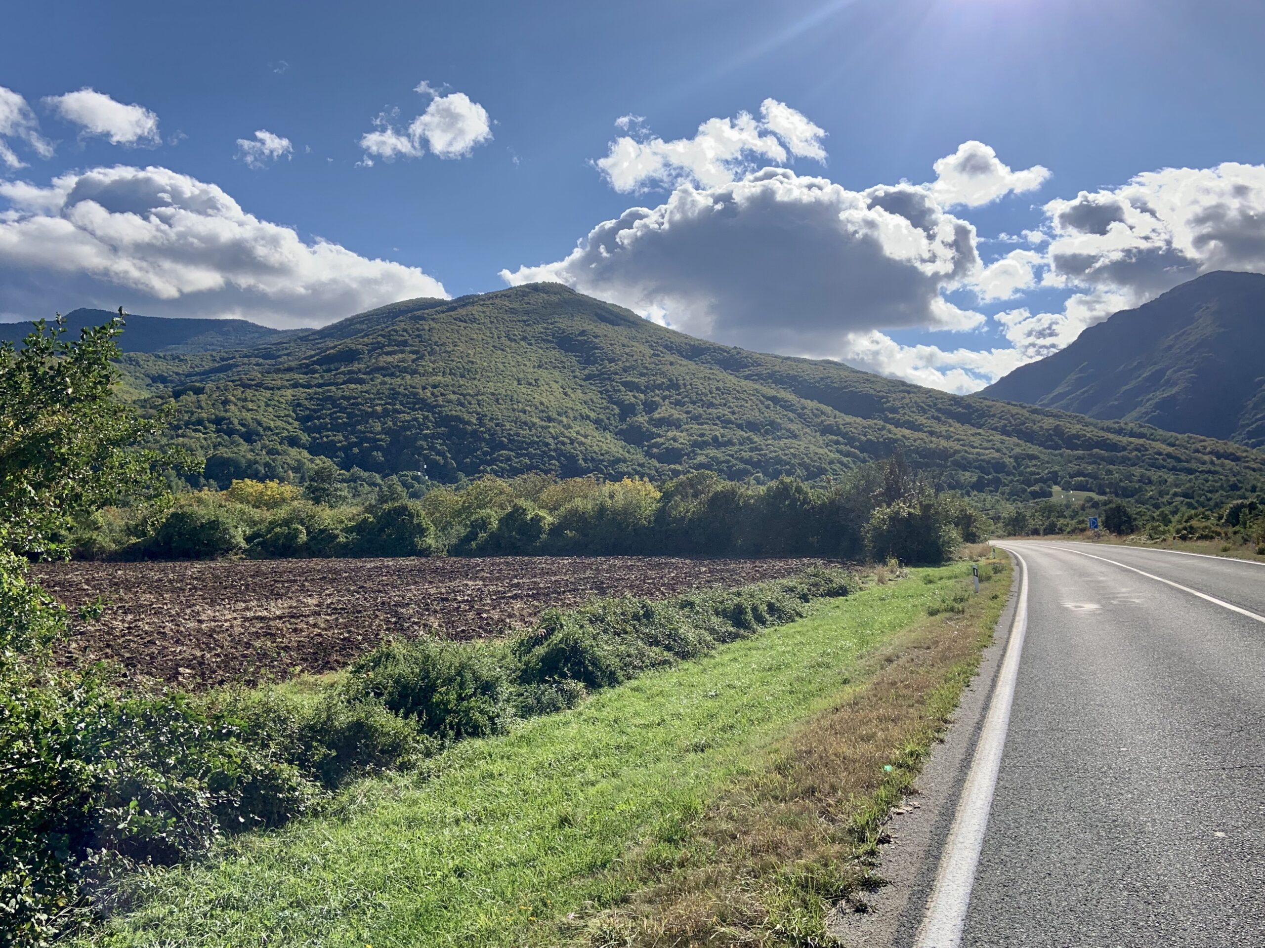 Impressive landscapes between Resen and Bitola