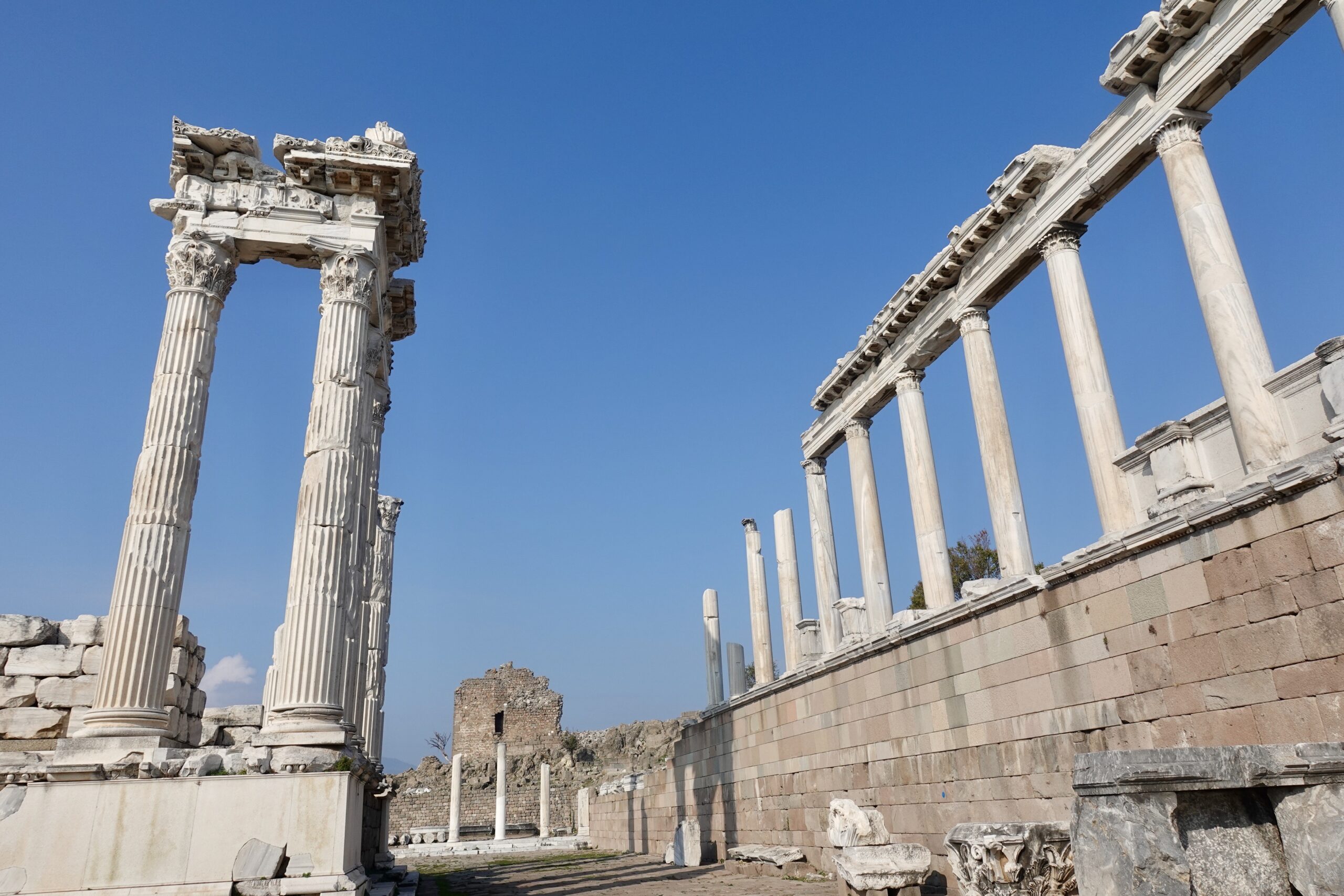 Tempel für den römischen Kaiser Trajan