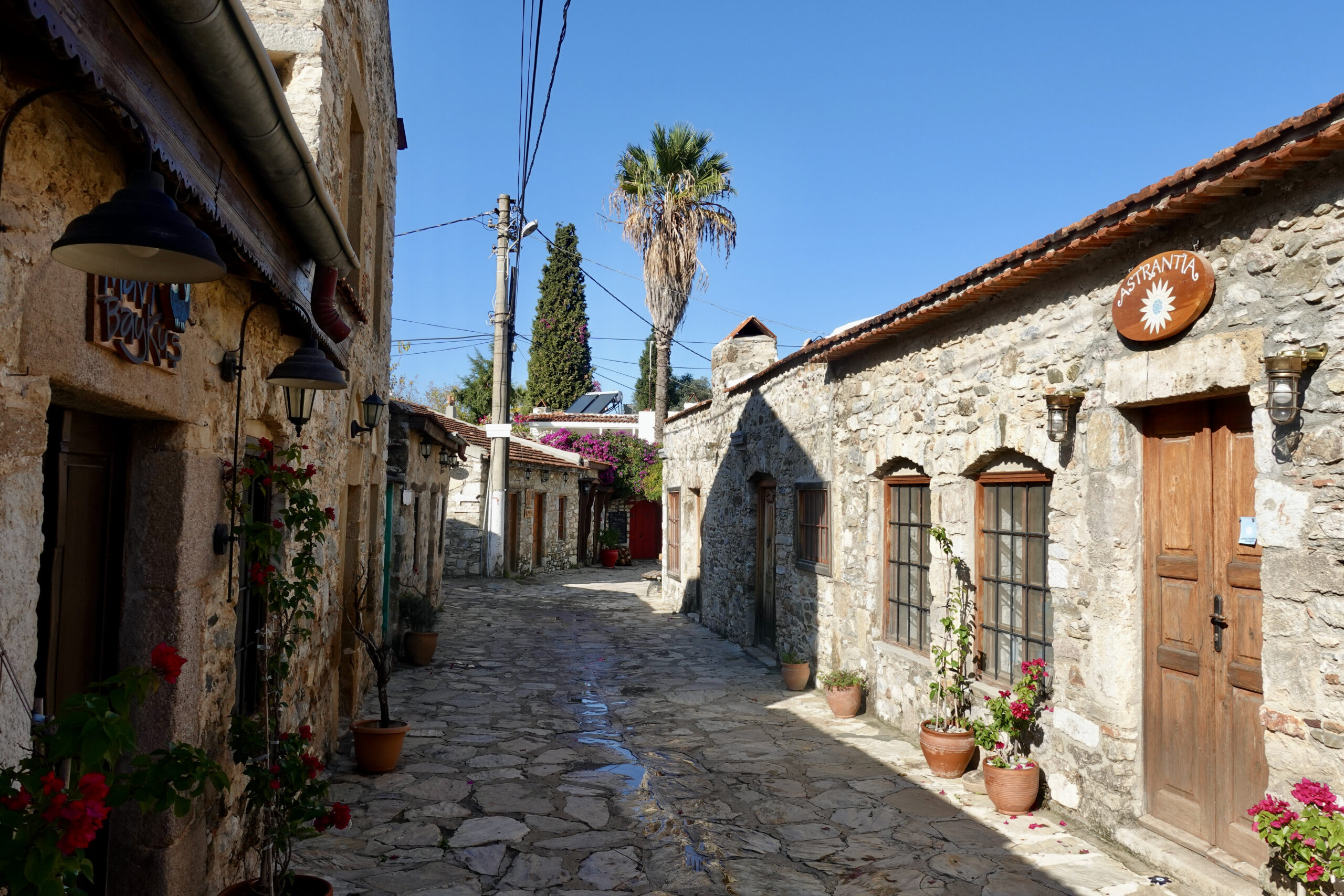 In the alleys of Eski Datça