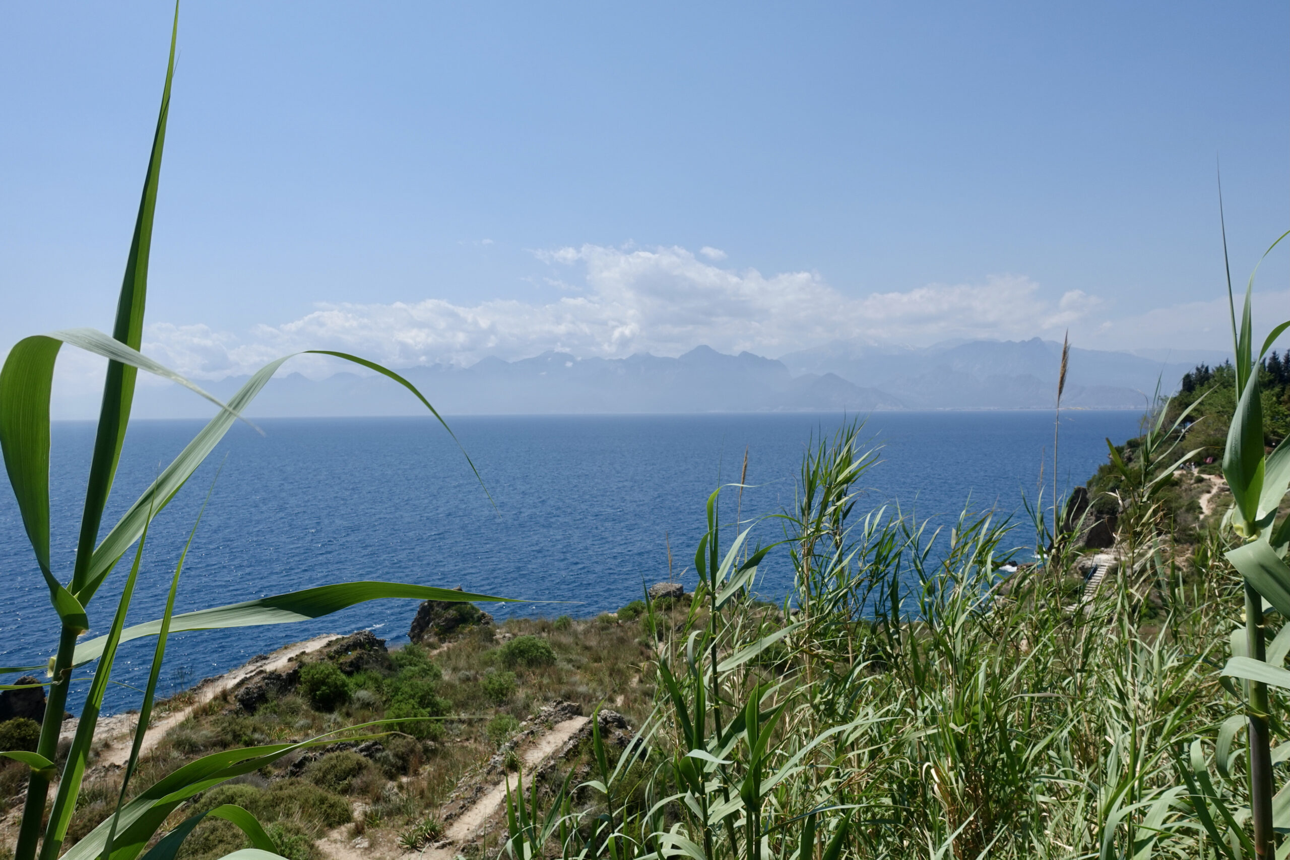 Antalya hat eine tolle Lage zwischen Bergen und Meer