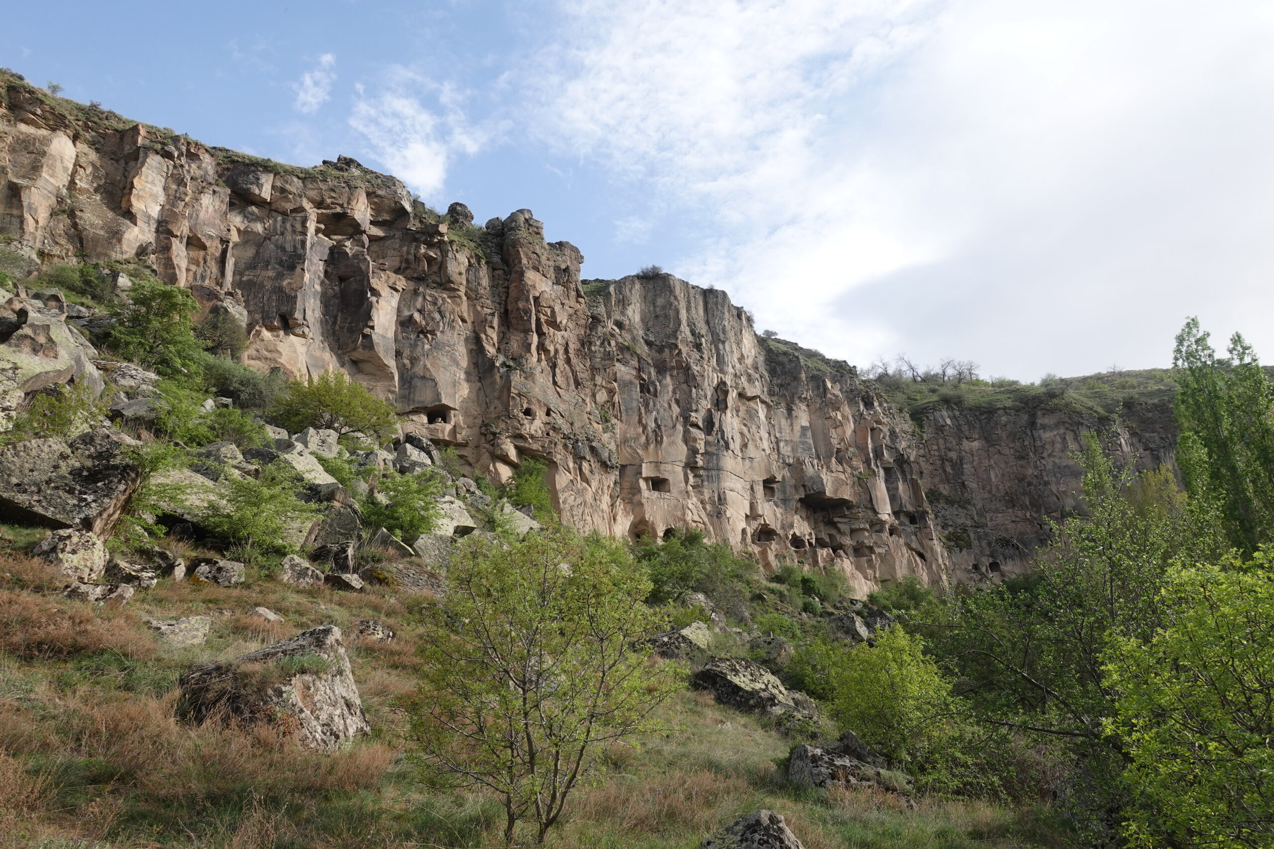 Steile Felswände im Ihlara Valley