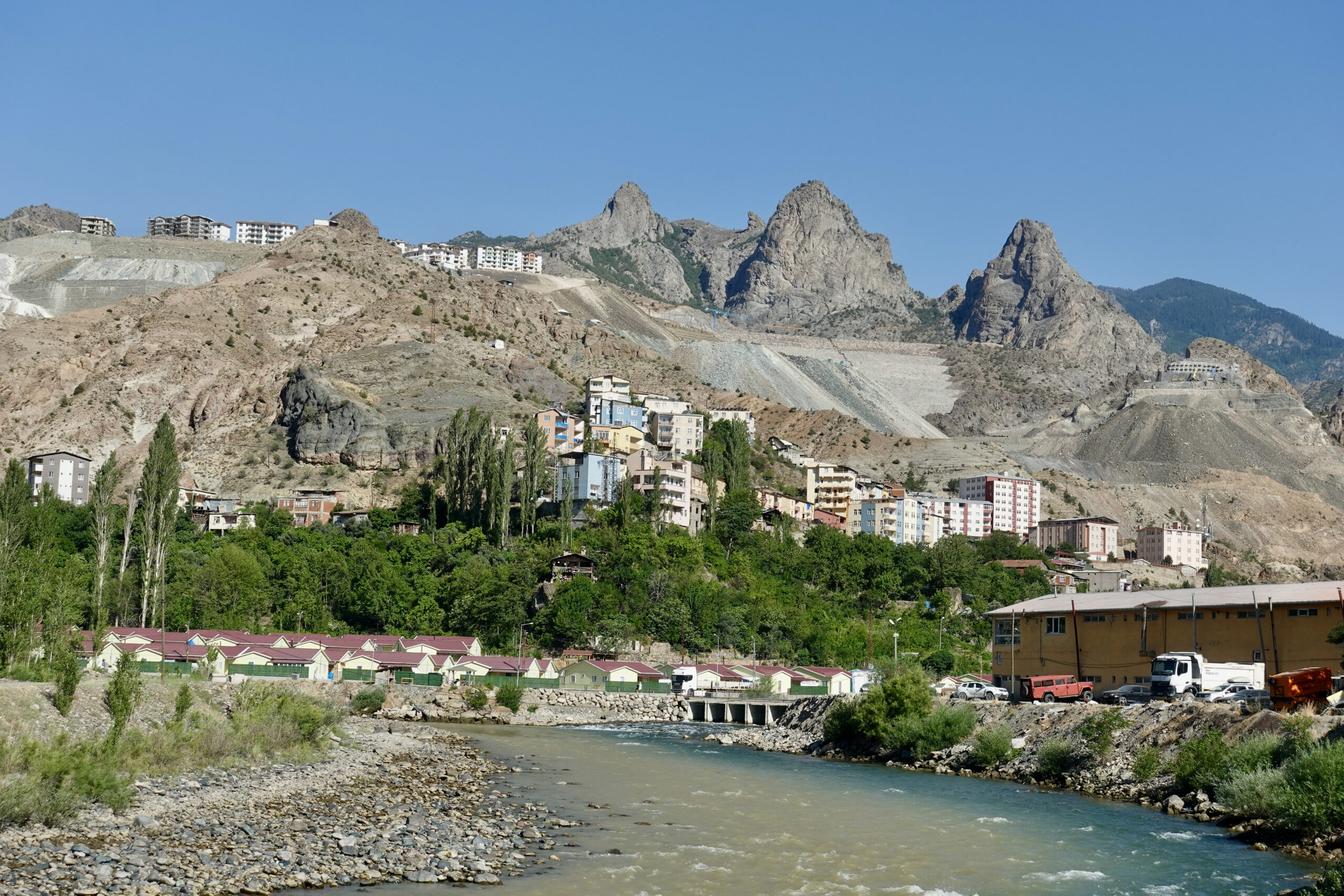 High above is the new village Yeni Yusufeli