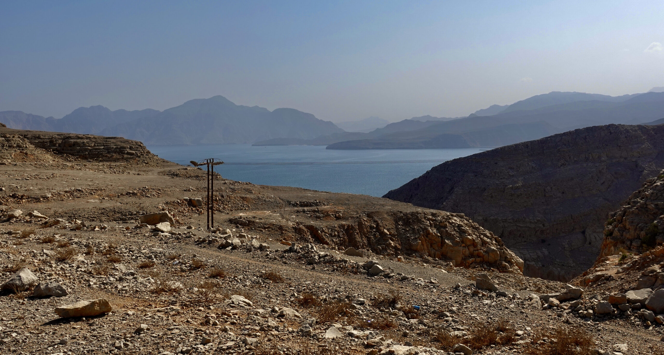 Just before Khasab we're cycling through the mountains