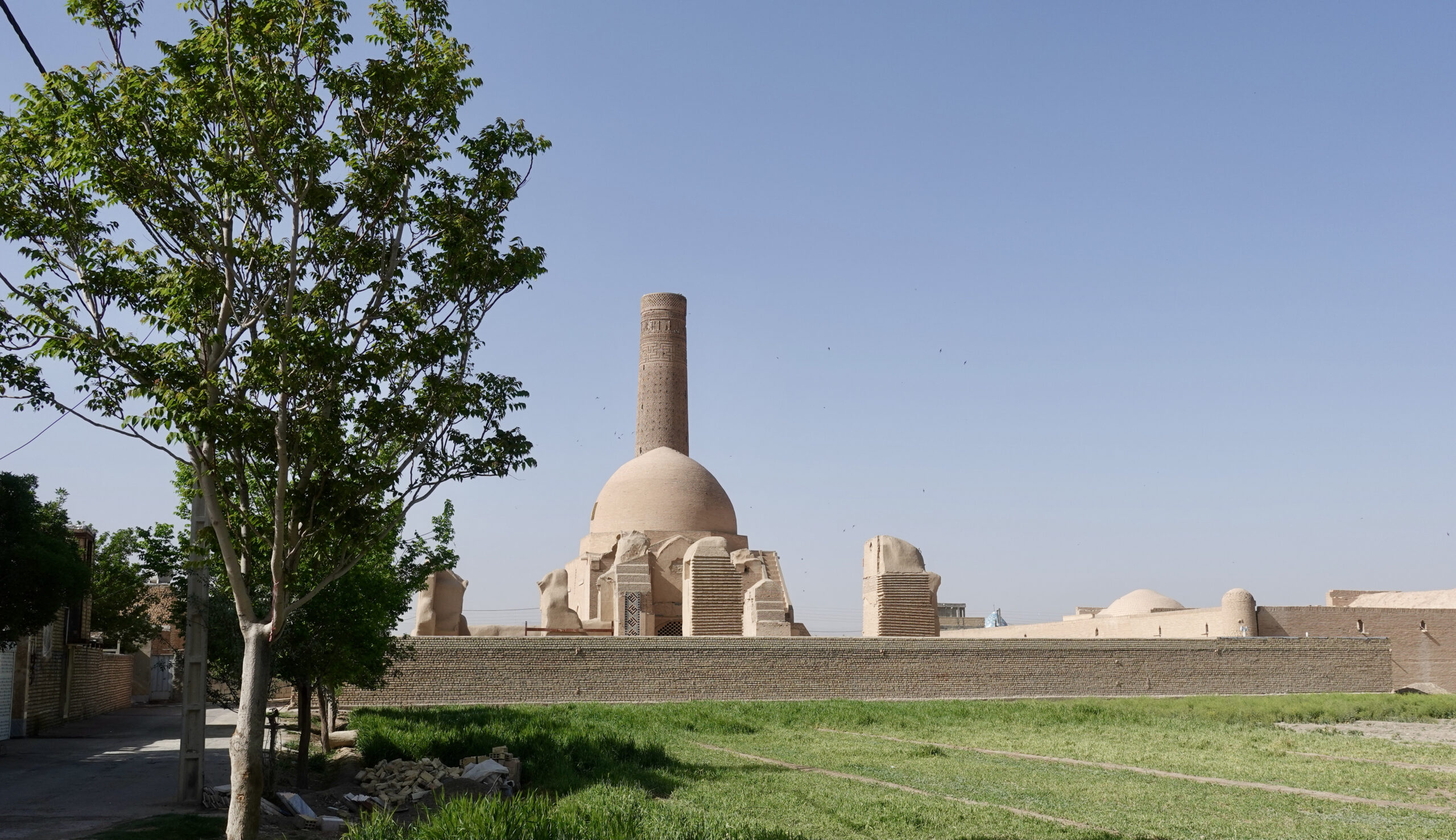 Moschee auf dem Weg nach Isfahan