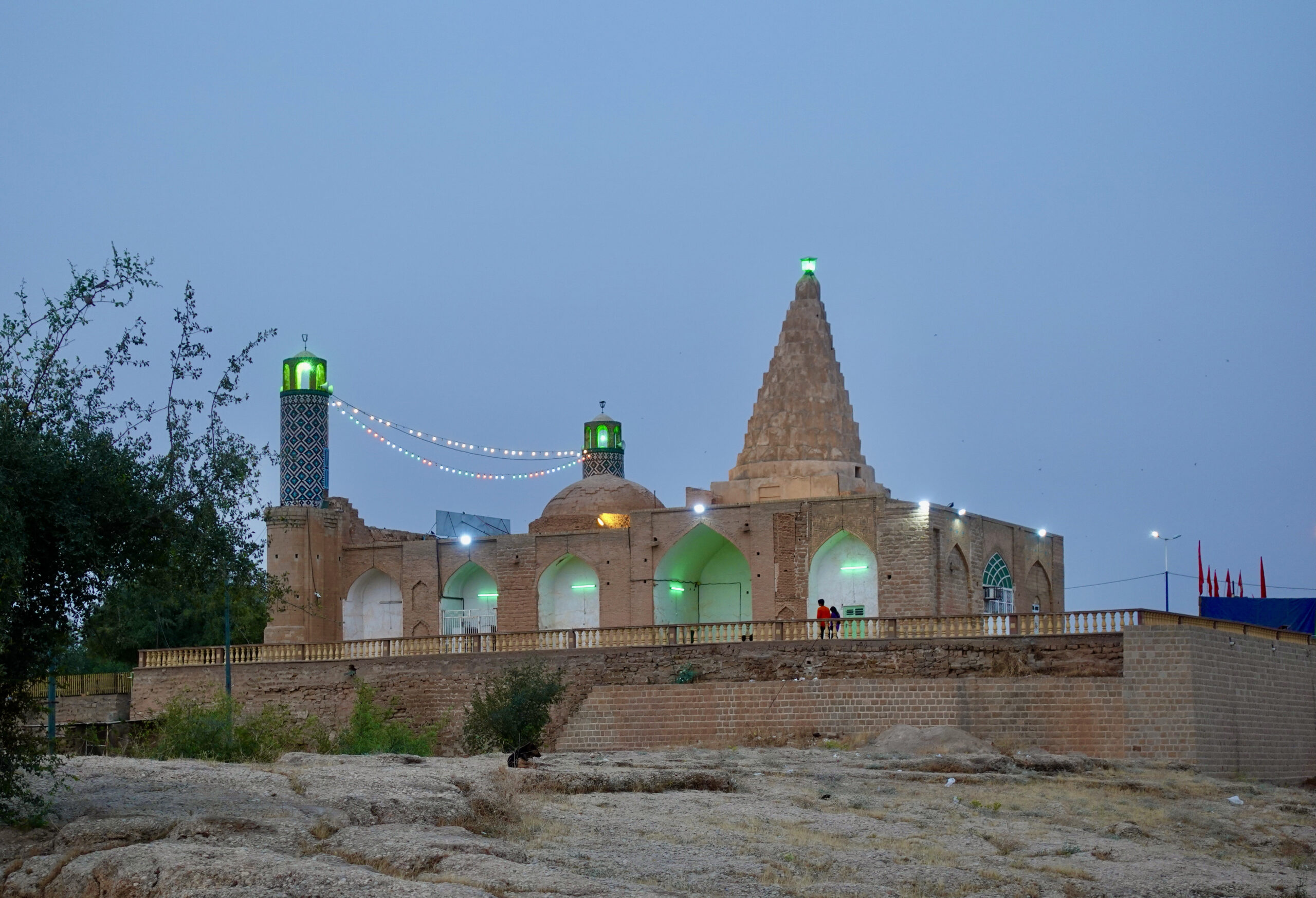 The tomb of Imamzadeh Abdullah is an important pilgrimage site