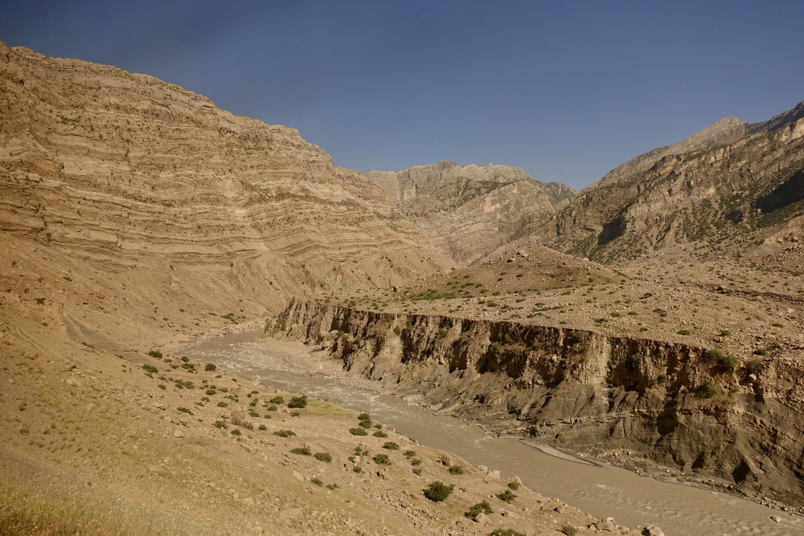 ...und dann immer weiter ins Zagros-Gebirge hinein