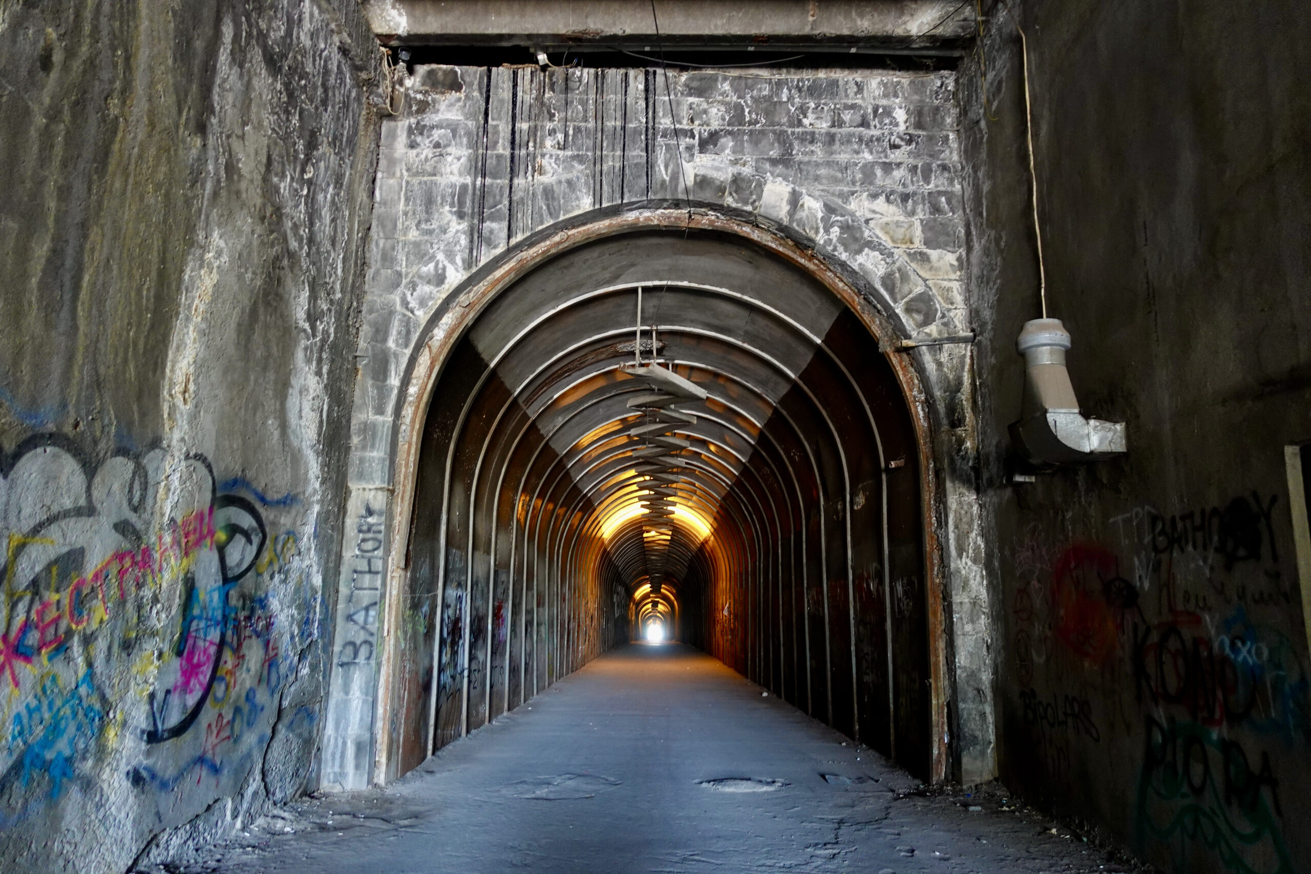 Pedestrian tunnel leading to the Children's Railway