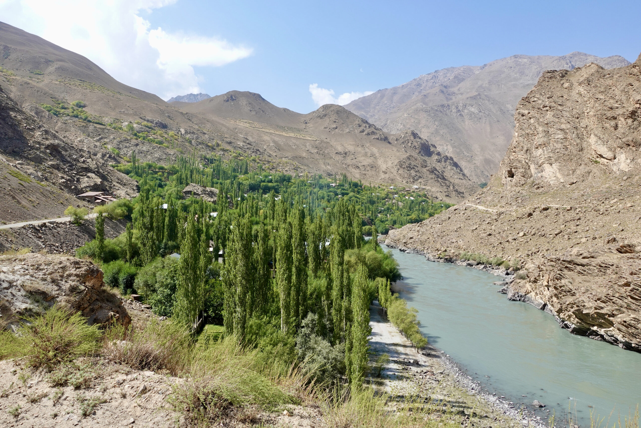 Mild temperatures in Khorog in October