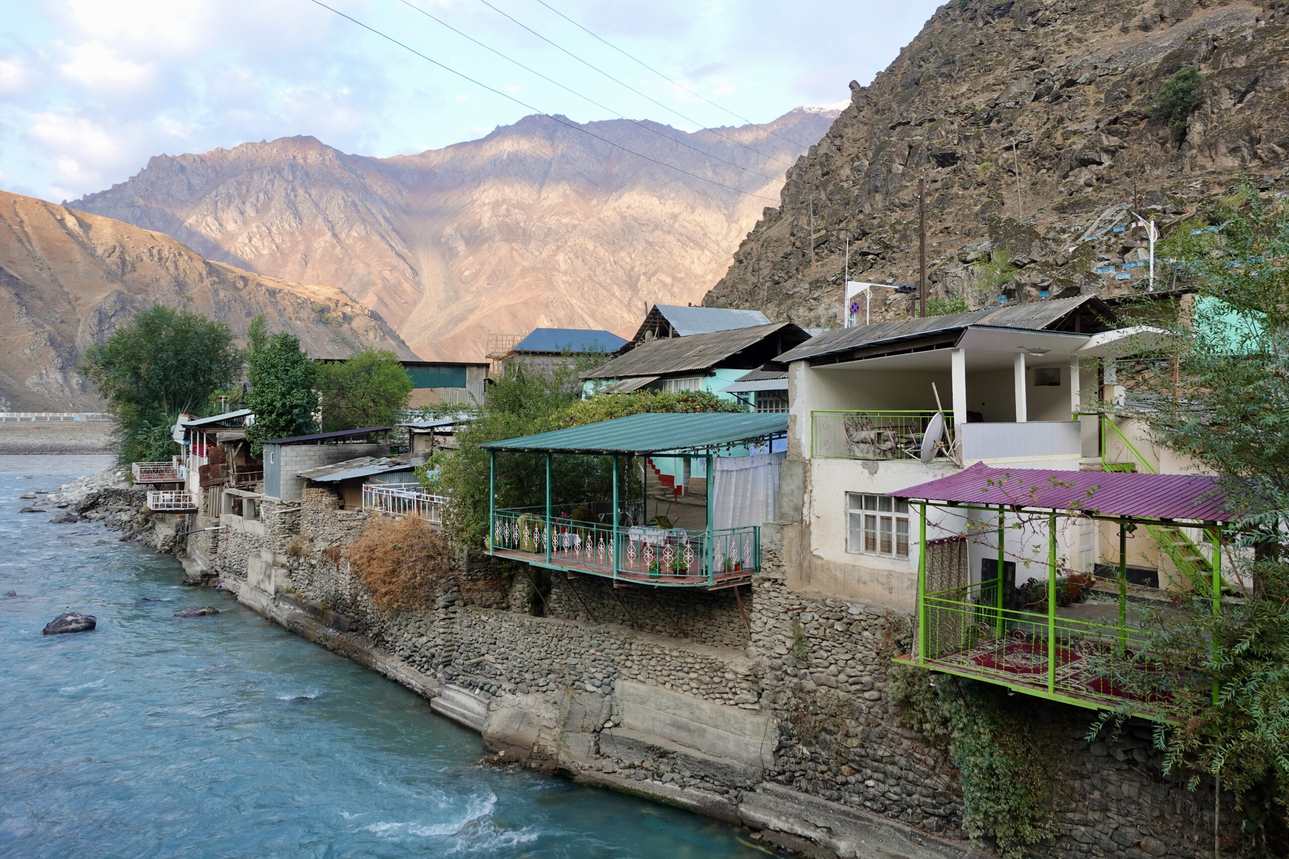 Qalai-Khumb, our stopover between Khorog and Dushanbe