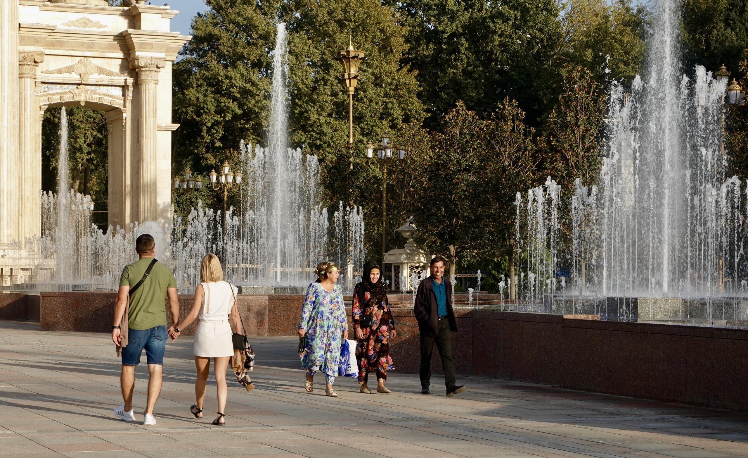 In Dushanbe we experience mild summer weather in October 