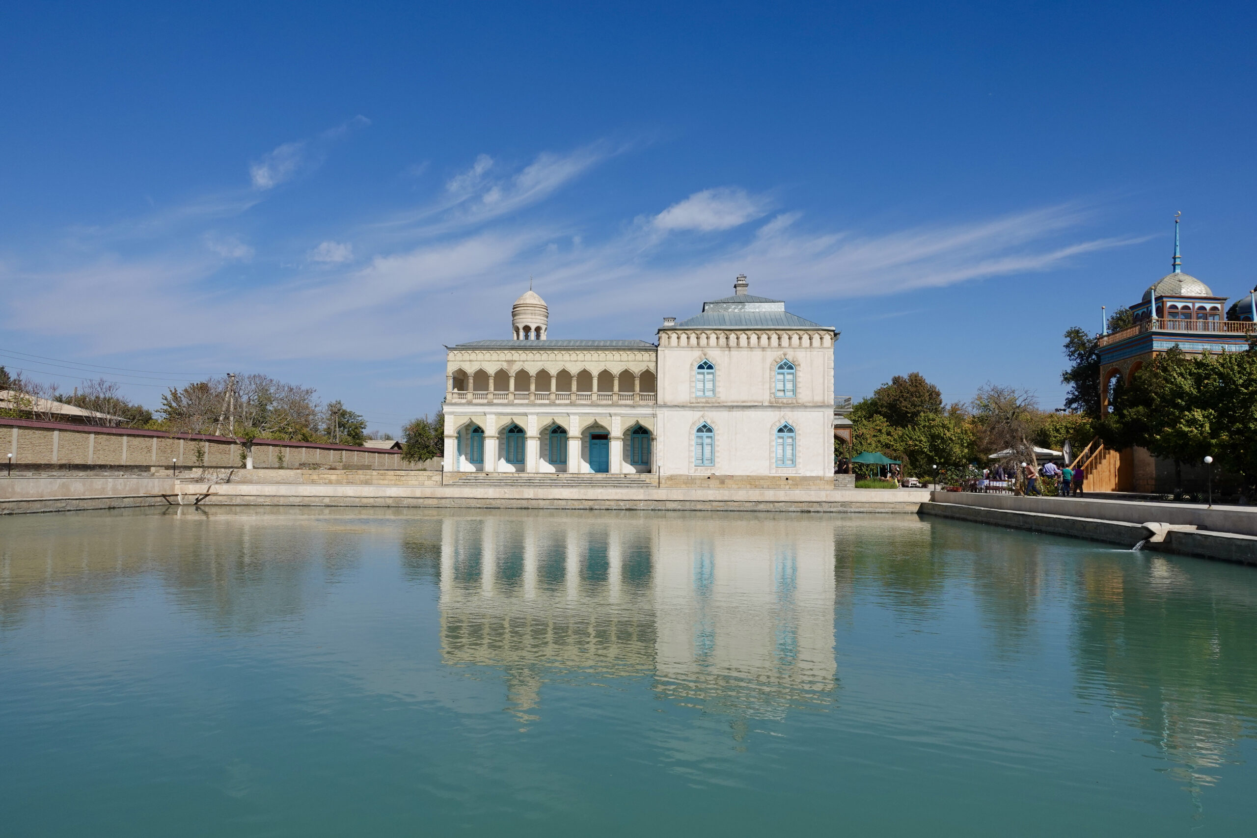 The main building and pool of the summer palace, with the harem viewing platform to the right