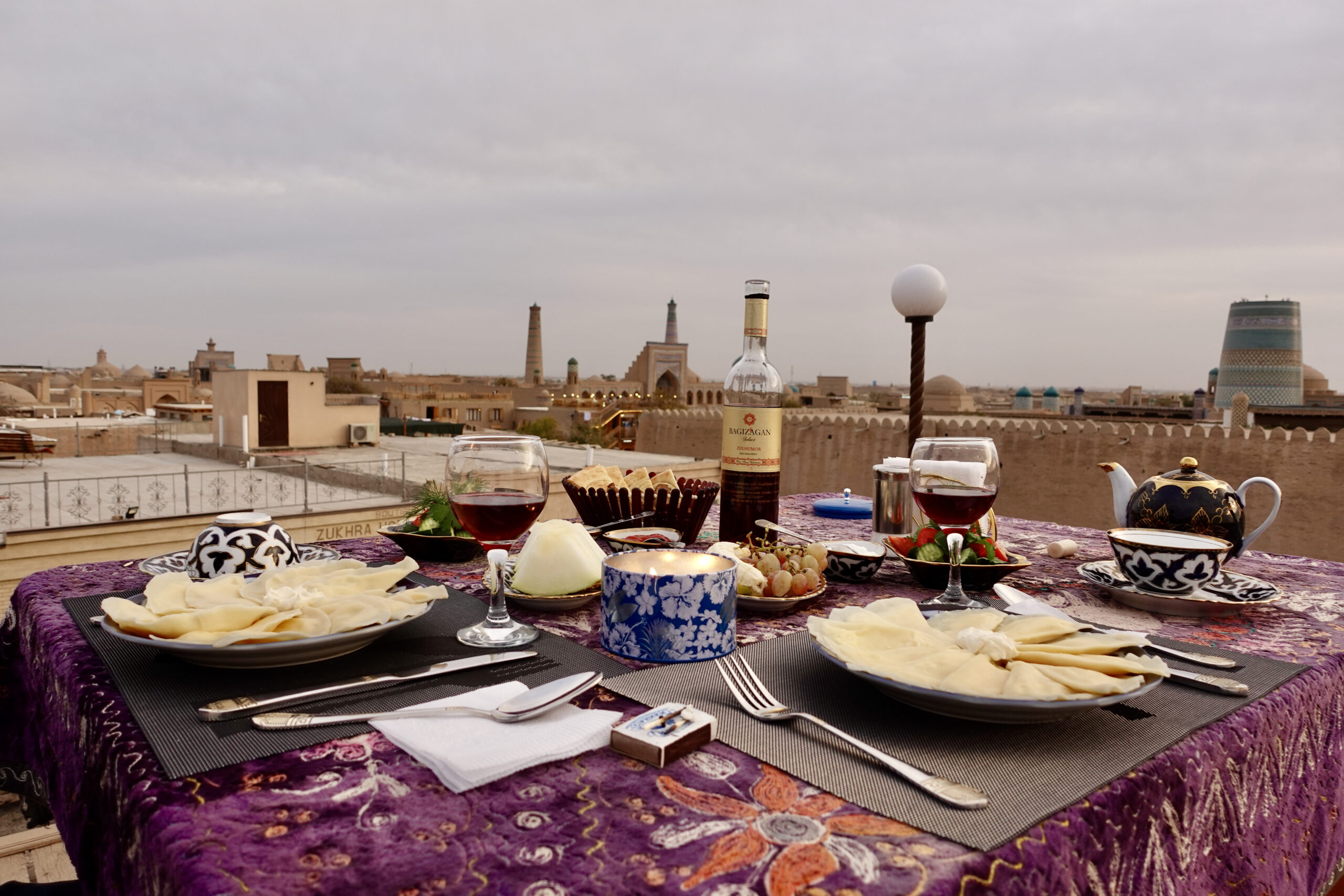 Birthday surprise: Dinner over the roofs of Khiva