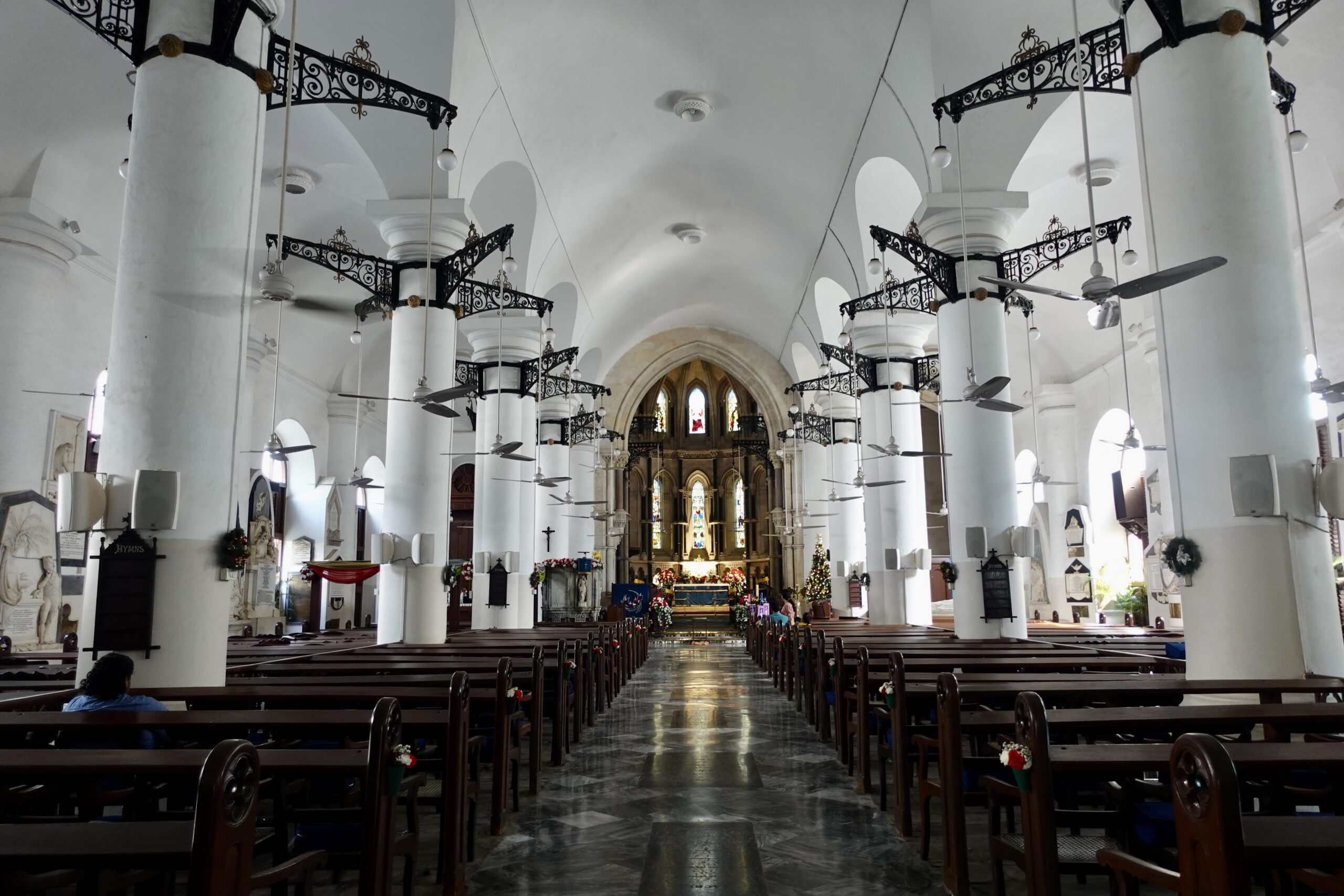 Die 300 Jahre alte St. Thomas Cathedral war die erste anglikanische Kirche in Mumbai (Bombay) und wurde 1718 eingeweiht.