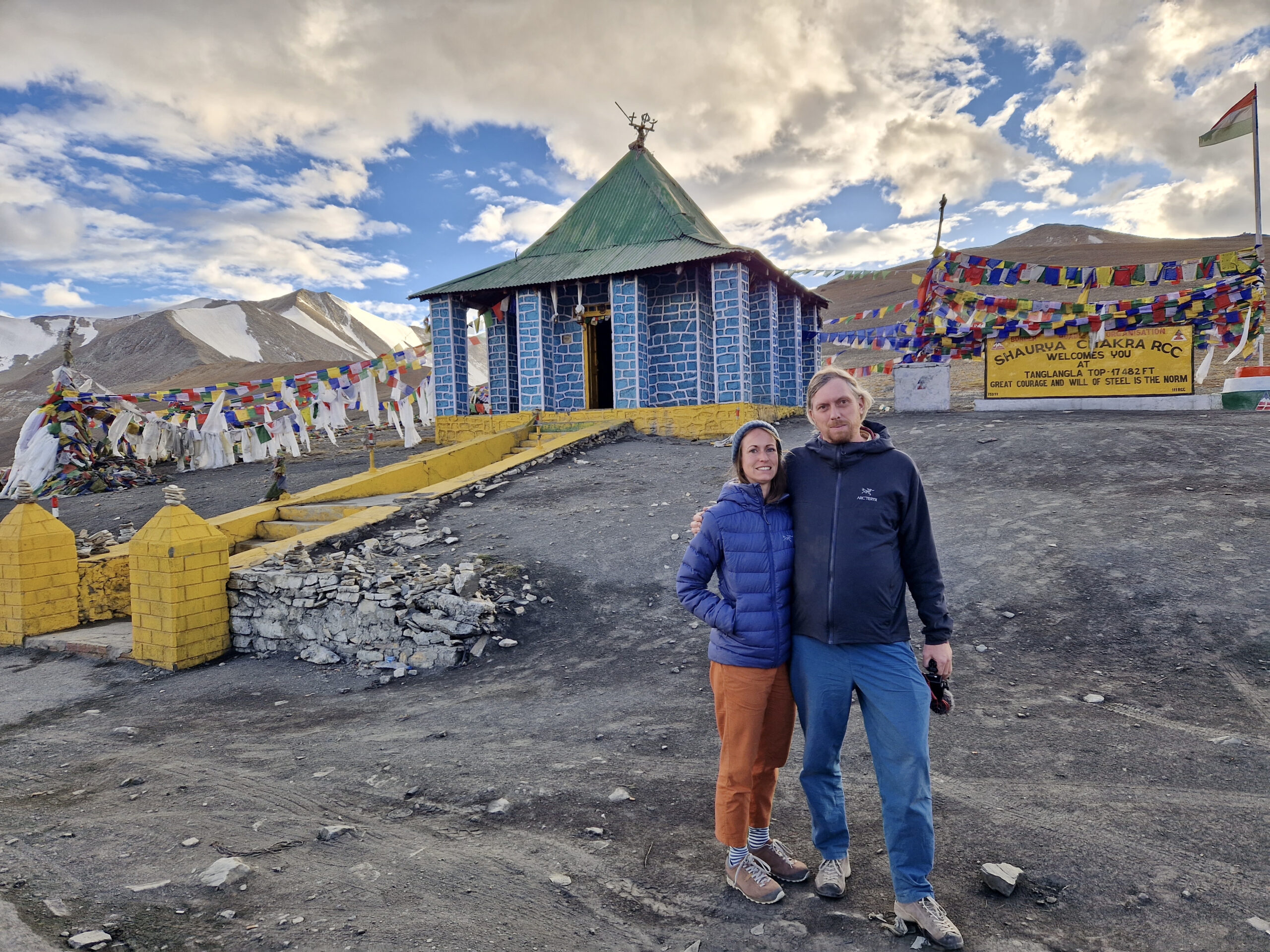 Crossing our highest pass on this trip, the Taglang-La