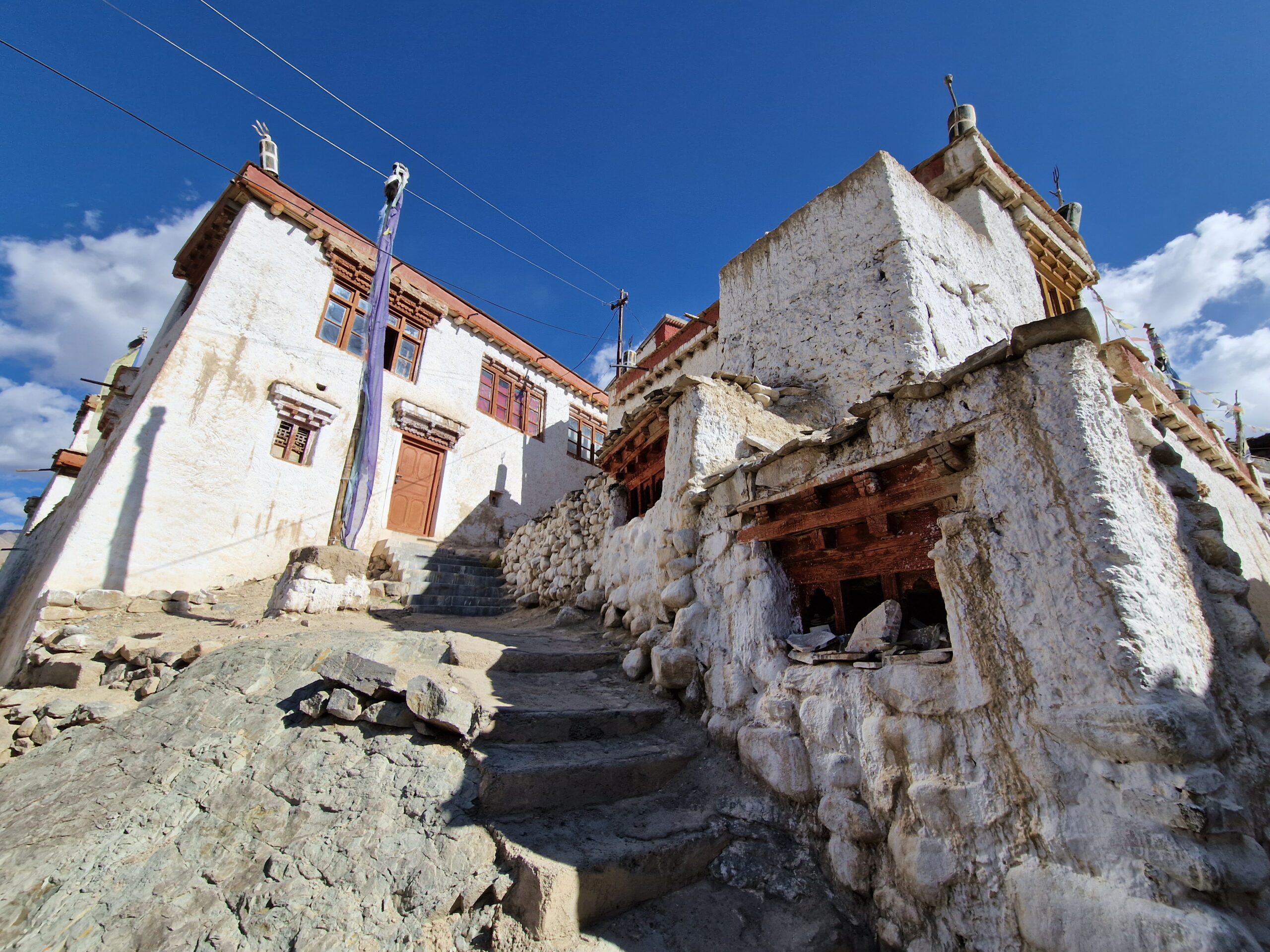 Arrival in the pretty village of Hemis Shukpachan